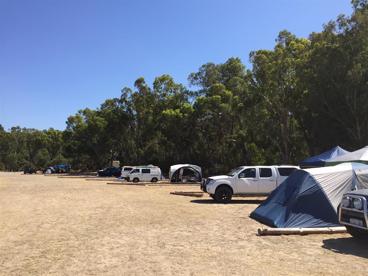 10++ Beach Camping Yanchep